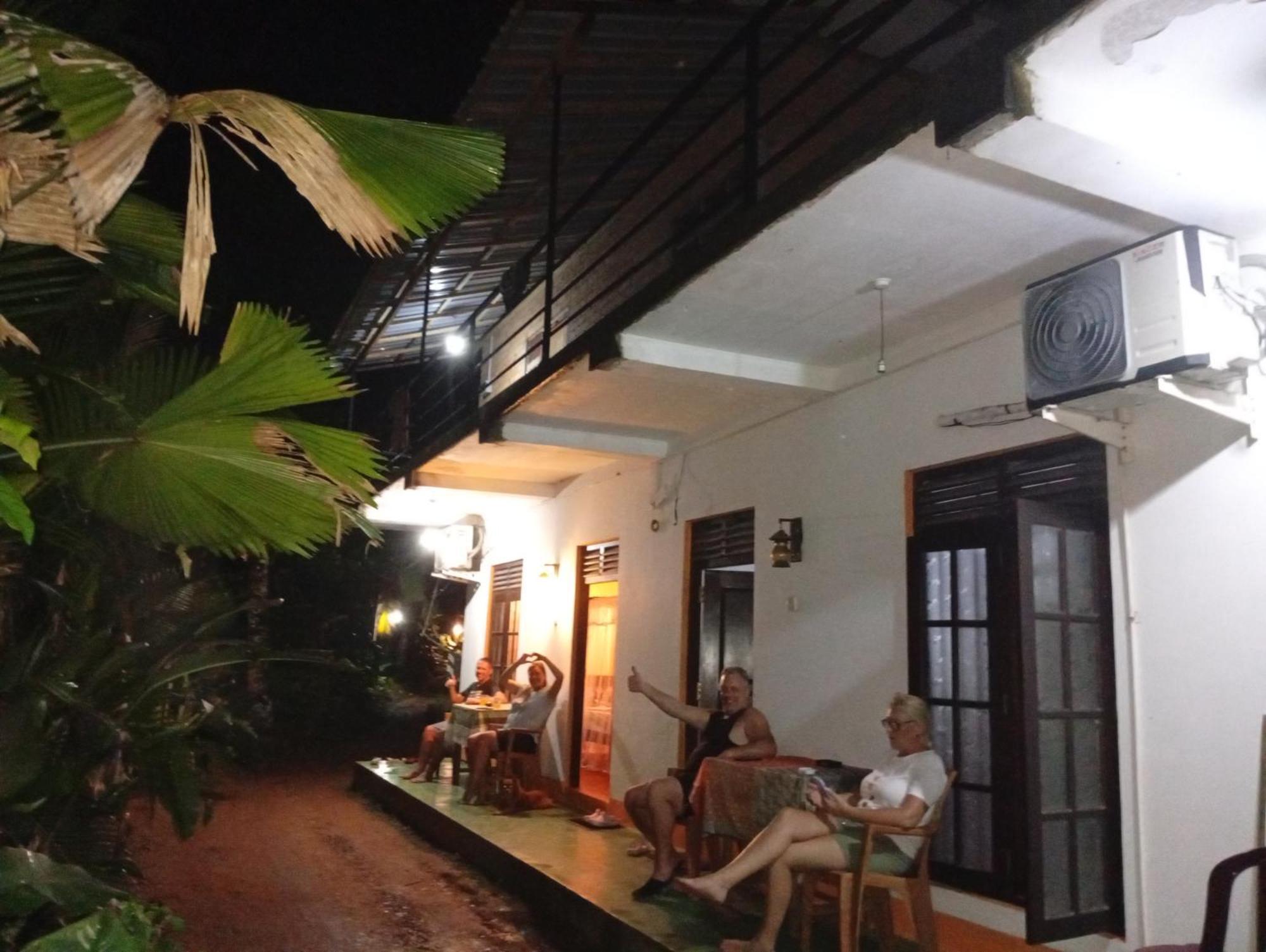 Jungle Guest ,Mirissa Hotel Exterior foto